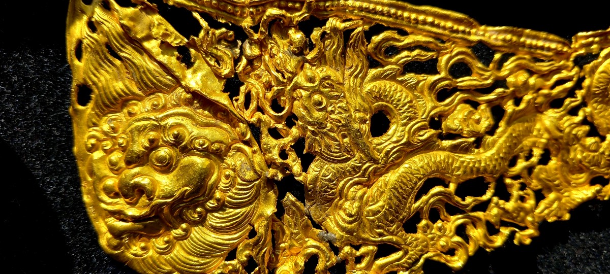 Fragment Au Dragon – Dynastie Ming – Période Xuande – Or 22 Carats-photo-3