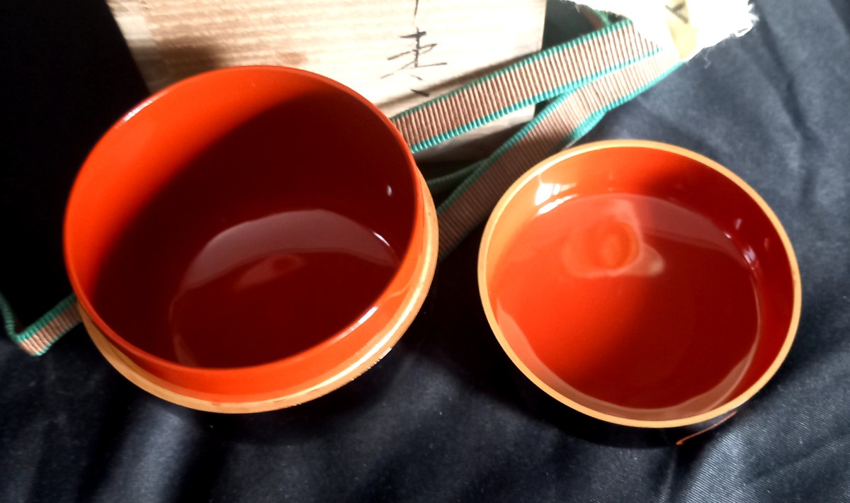 Natsume (boîte à thé) en laque du Japon - casque de samouraï (Kabuto)-photo-2