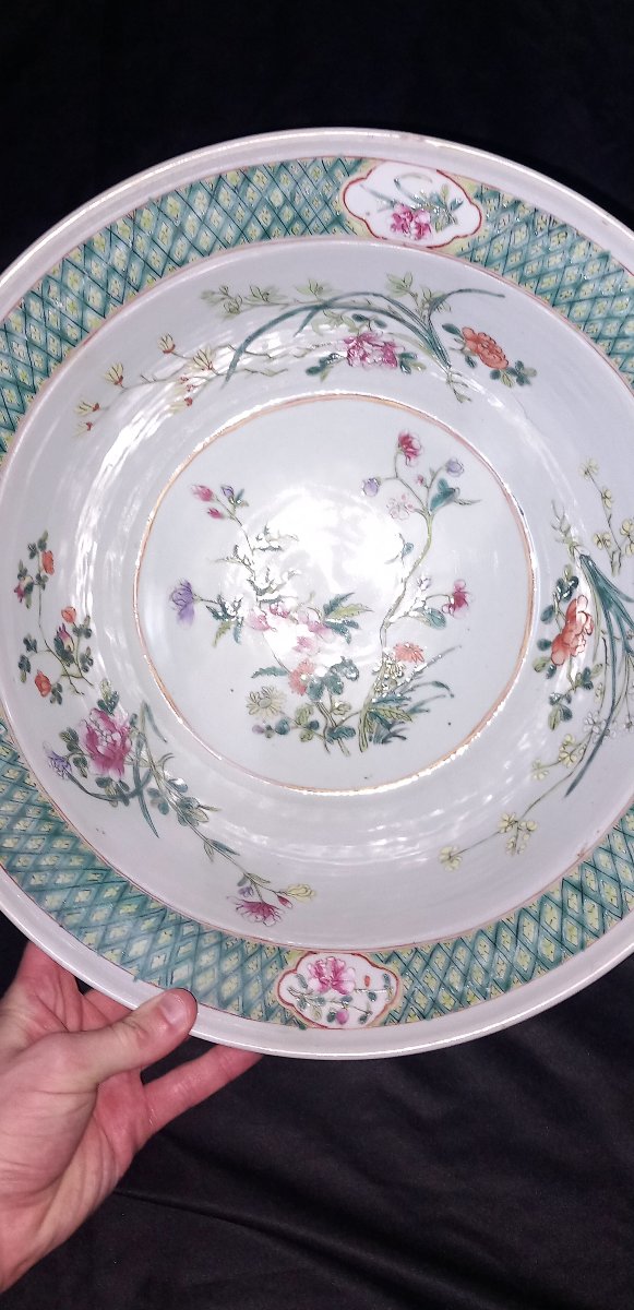 Large Porcelain Plate With Famille Rose Glazes - China, 19th Century-photo-5