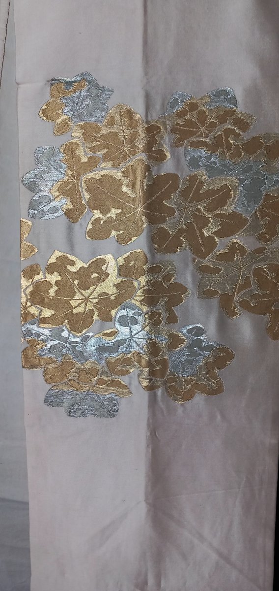 Obi traditionnel japonais - Motif de feuilles d'érable dorées et argentées-photo-4