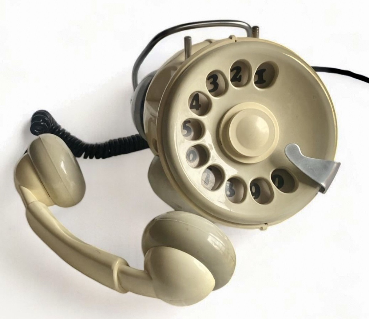 Vintage Telephone Design By Sergio Todeschini — Italy, Circa 1970-photo-1