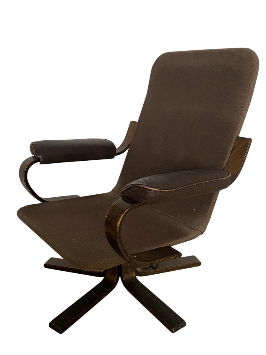 Fauteuil scandinave vintage – bois courbé & cuir-photo-4