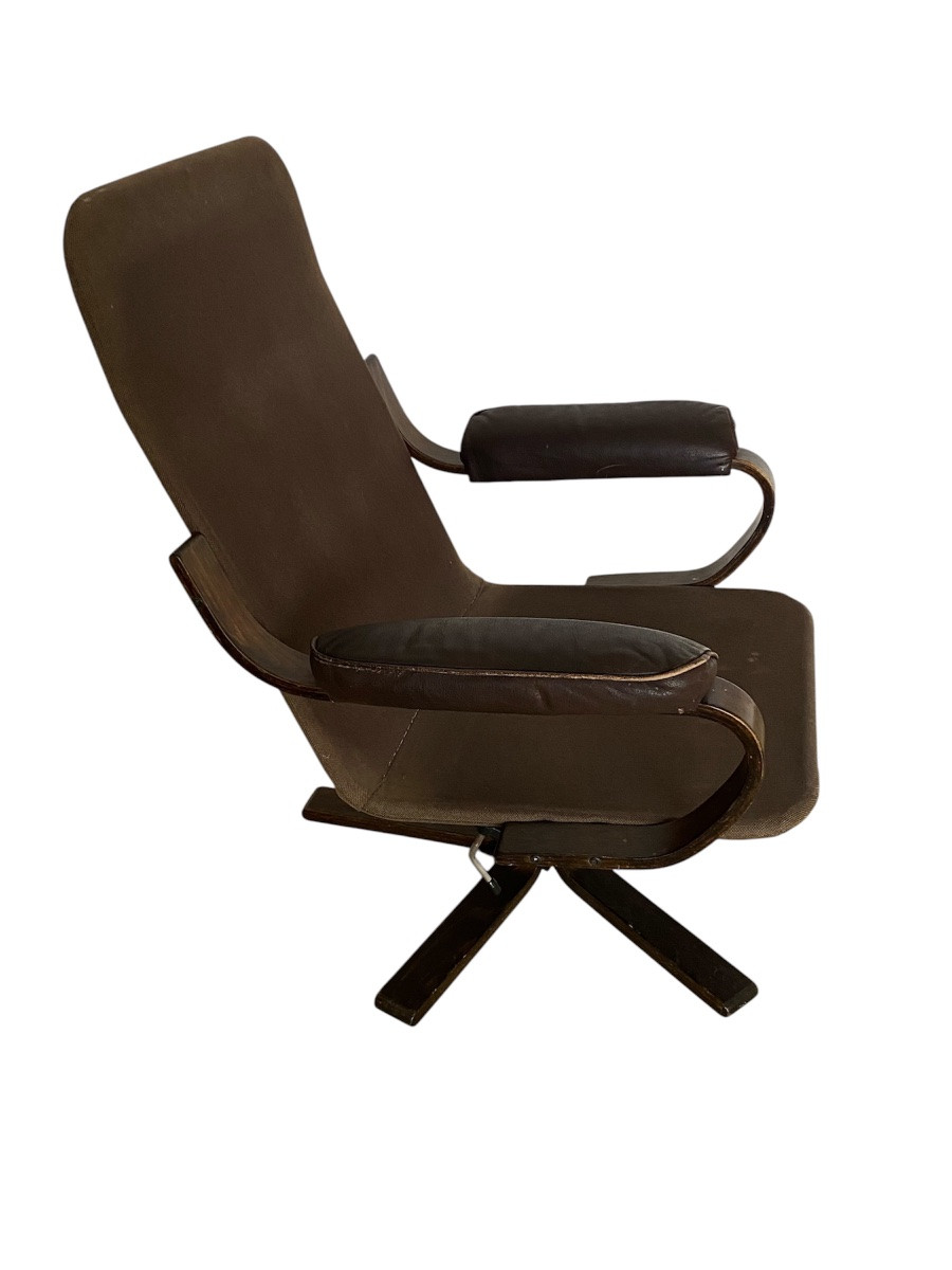 Fauteuil scandinave vintage – bois courbé & cuir-photo-3