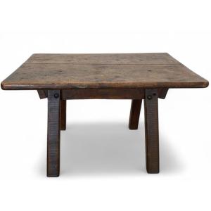 Table basse ancienne en bois massif 