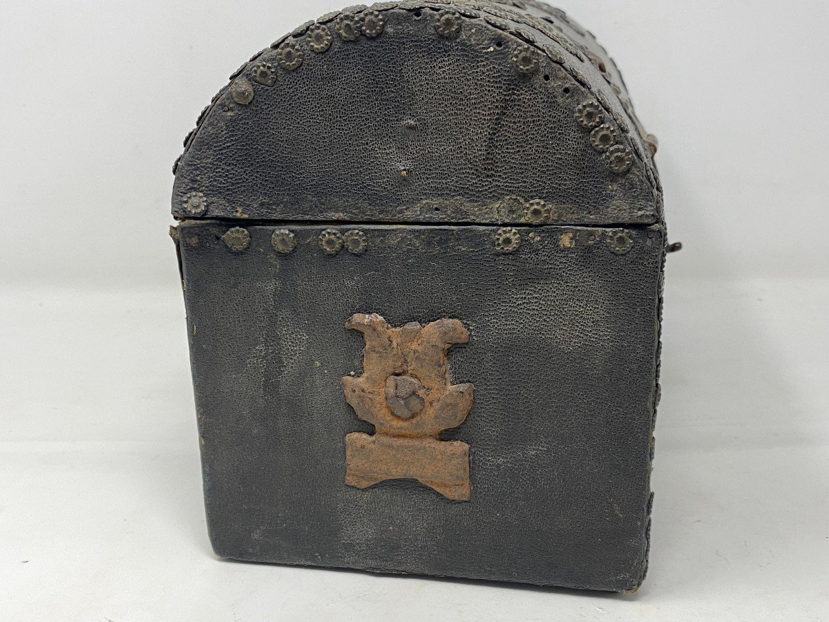 Coffret à Couvercle Bombé & XVII ème Siècle -photo-4