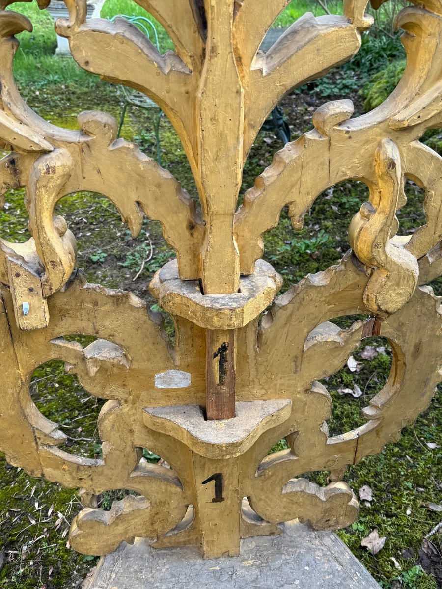 Important Candélabre En Bois Sculpté Et Doré  à Cinq Feux En-photo-4