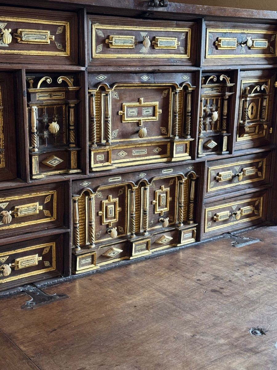 Spanish Bargueño Called “of Saint-jacques” – 17th Century