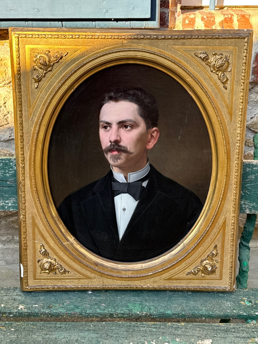 Portrait de Jeune Homme . -photo-2