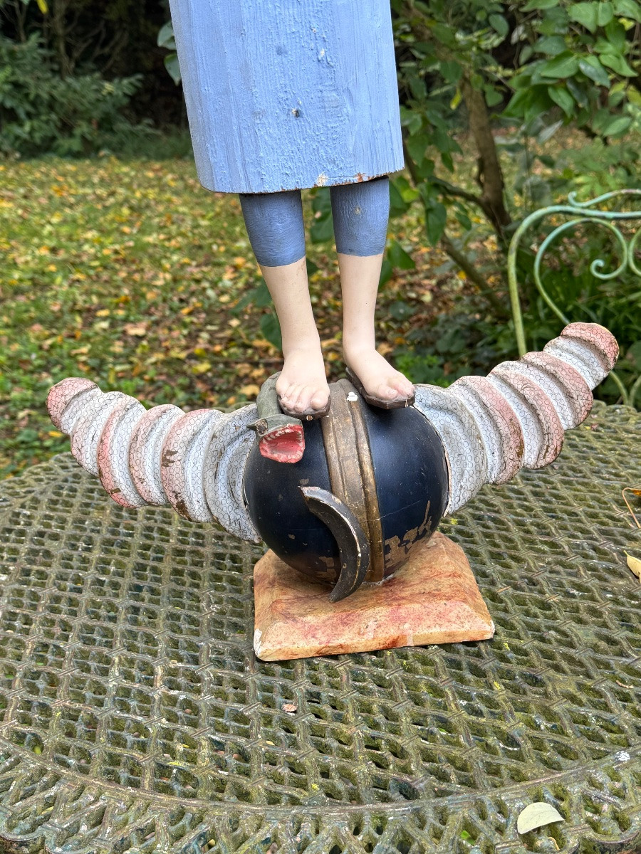 Catalan “capipote” Virgin -photo-2