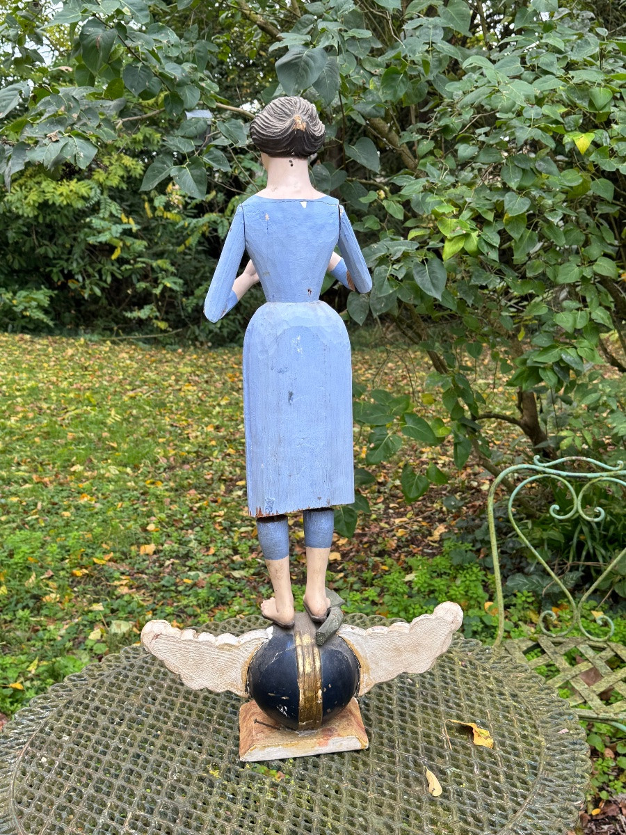 Catalan “capipote” Virgin -photo-4