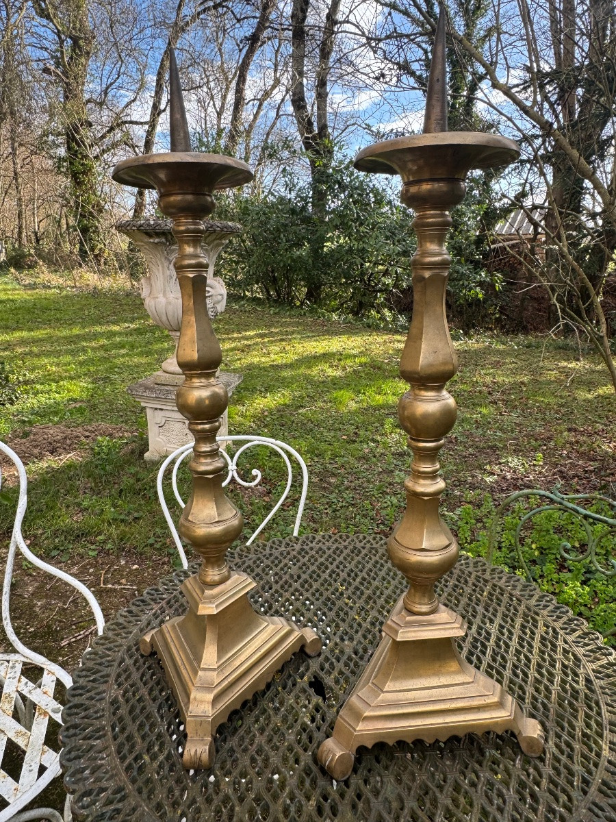 Pair Of 17th-century Bronze Candlesticks-photo-4