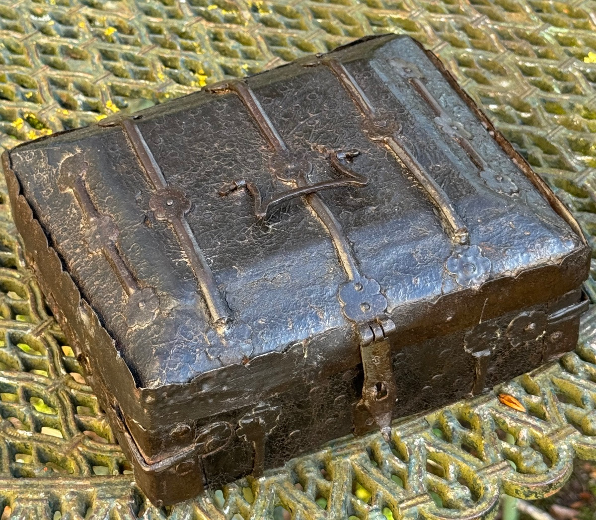 Coffret ou étui à missel, fin XVe siècle – début XVIe siècle.-photo-2