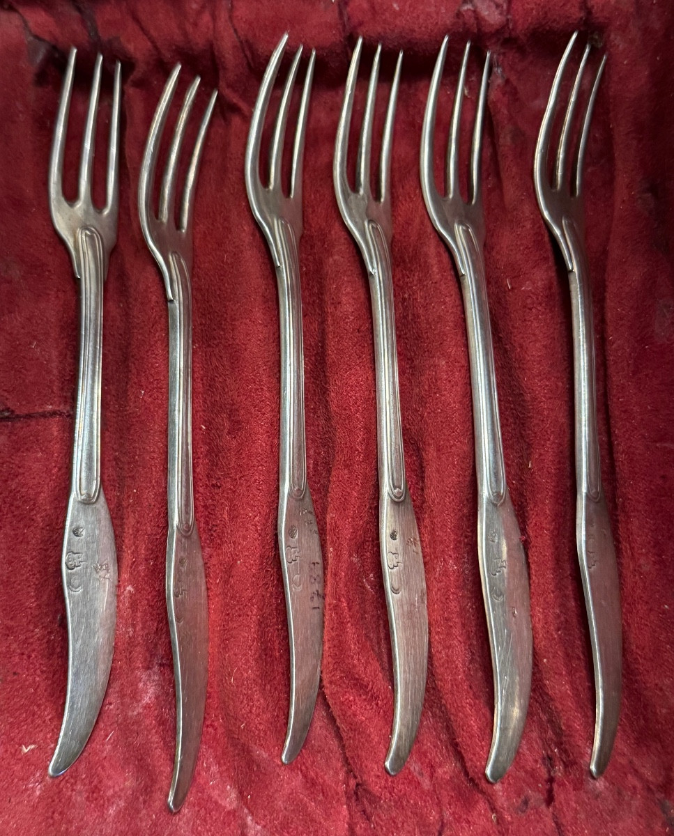 Suite de six fourchettes à huîtres en argent – Paris, 1789-1792