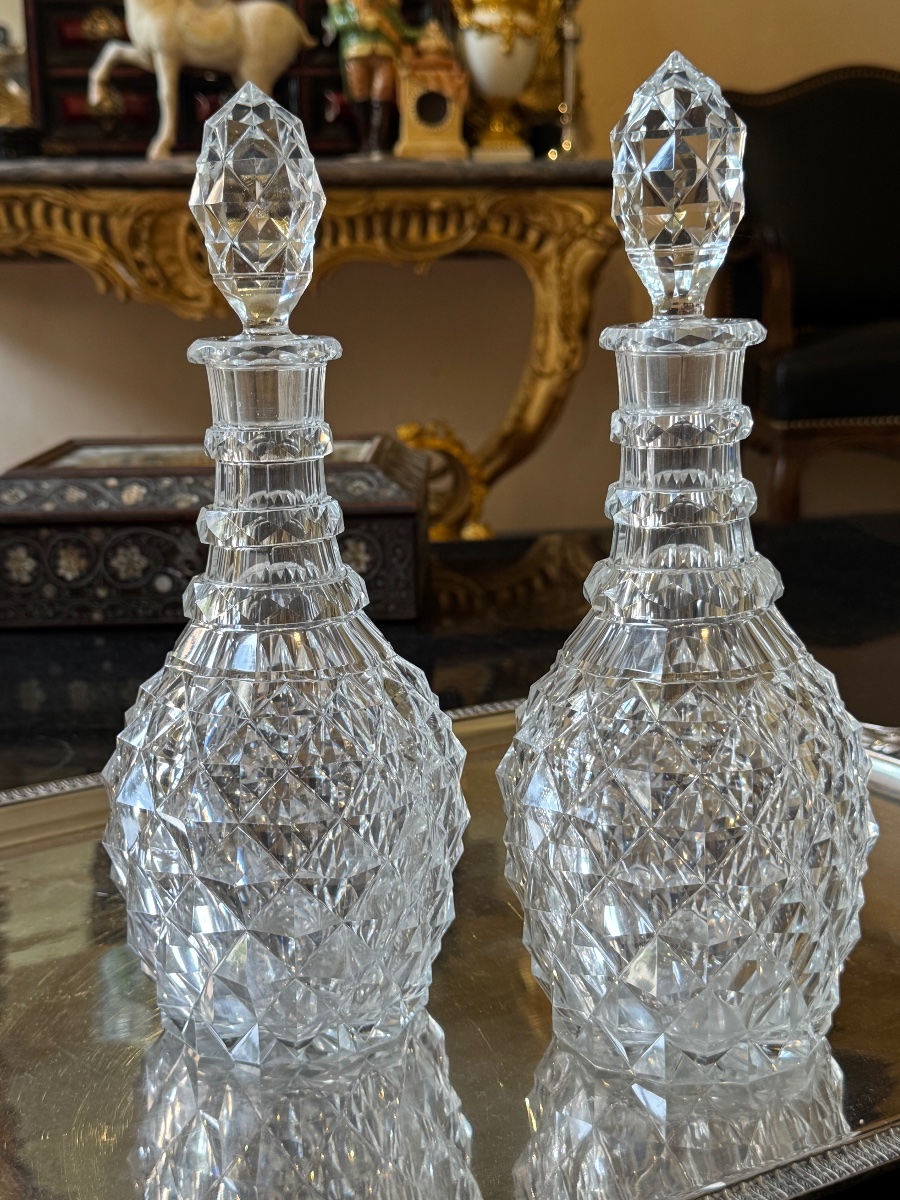Paire de carafes à gros diamants – Baccarat, époque Restauration