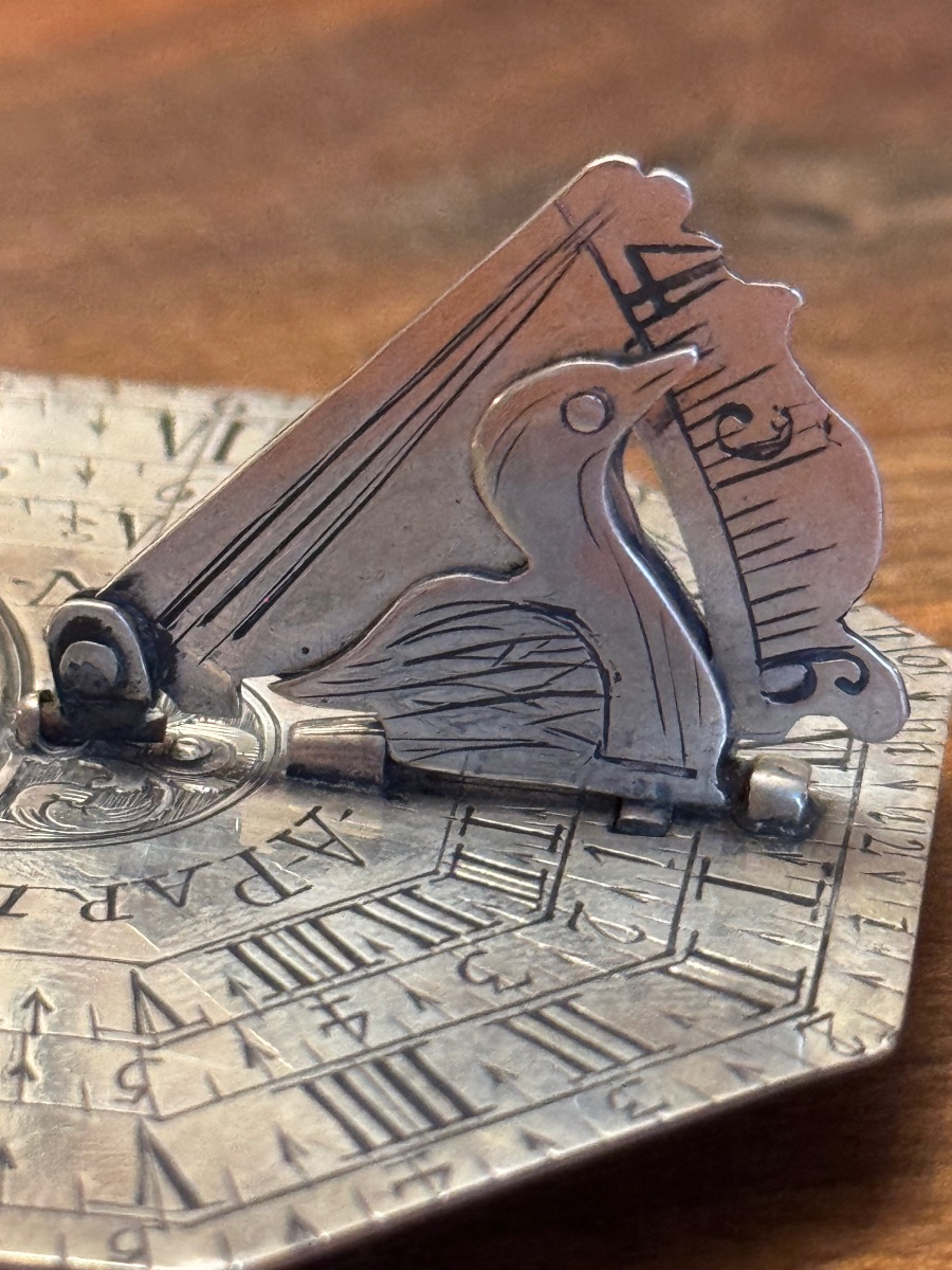 Cadran solaire de poche en argent -photo-3