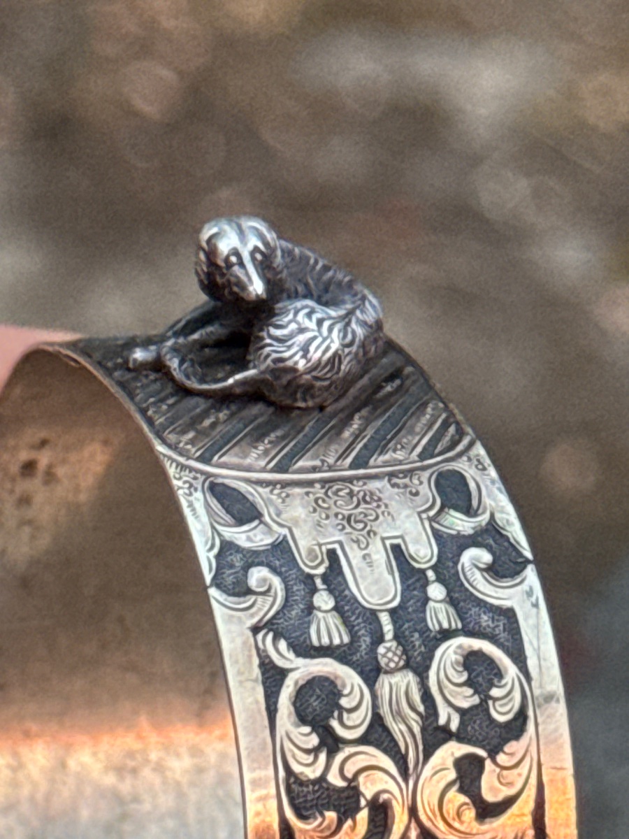 Dog-themed Bracelet -photo-4