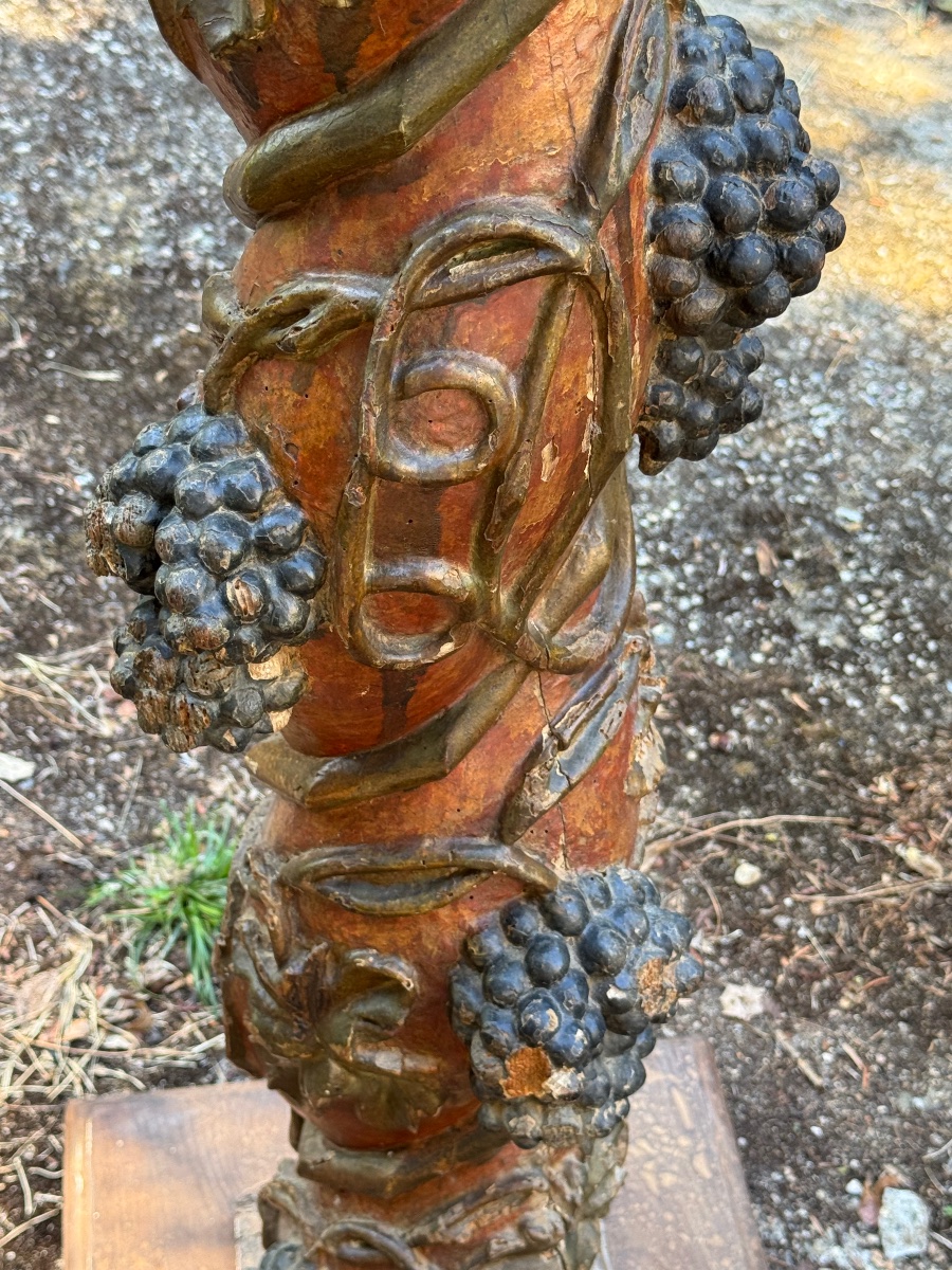 Pair Of Baroque Solomonic Columns With Vine Tendrils And Bunches Of Grapes-photo-2