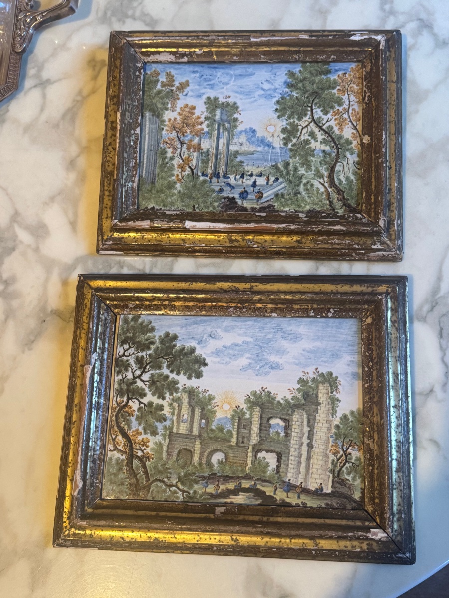 Pair Of Majolica Plates From Castelli-photo-2