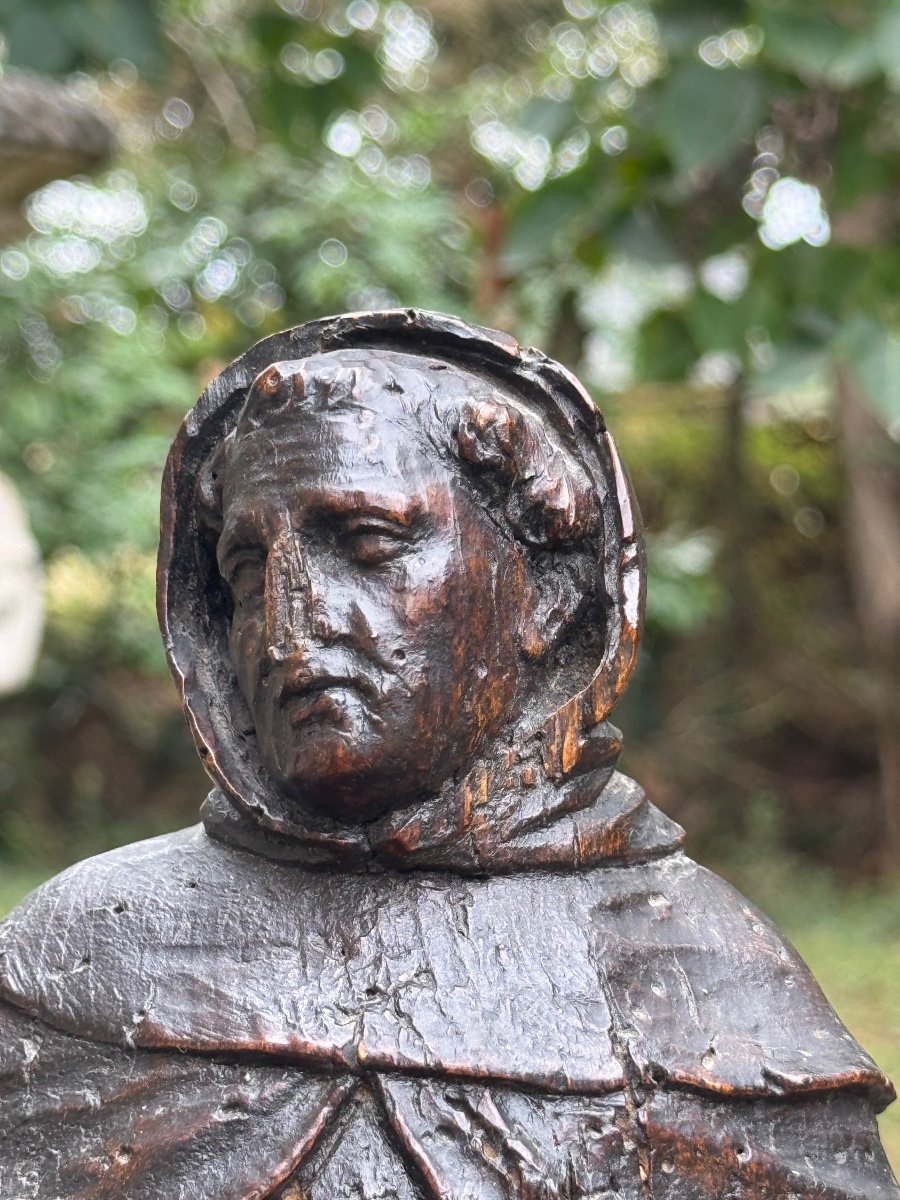 Wooden Sculpture Of A Monk – Northern France – 17th Century-photo-3