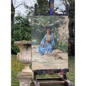Jeune Femme Orientale Sous Un Arbre 