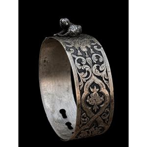 Dog-themed Bracelet