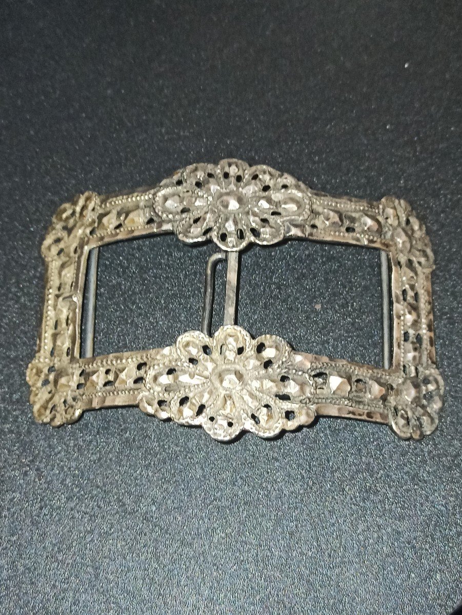 Important Nineteenth Metal Belt Buckle