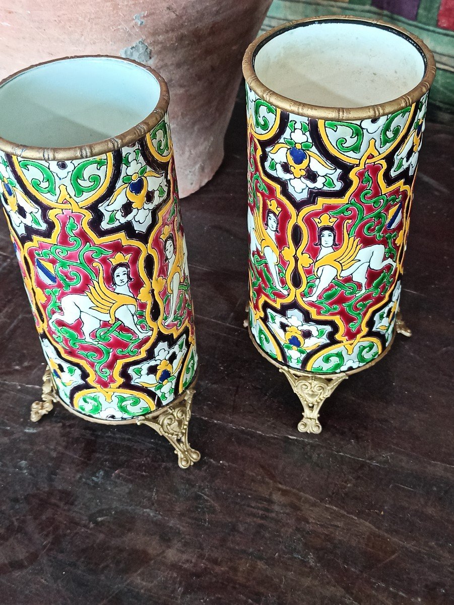 Pair Of Roller Vases In Old Man Enamels In Bordeaux And Bronze Mount Circa 1880-photo-2