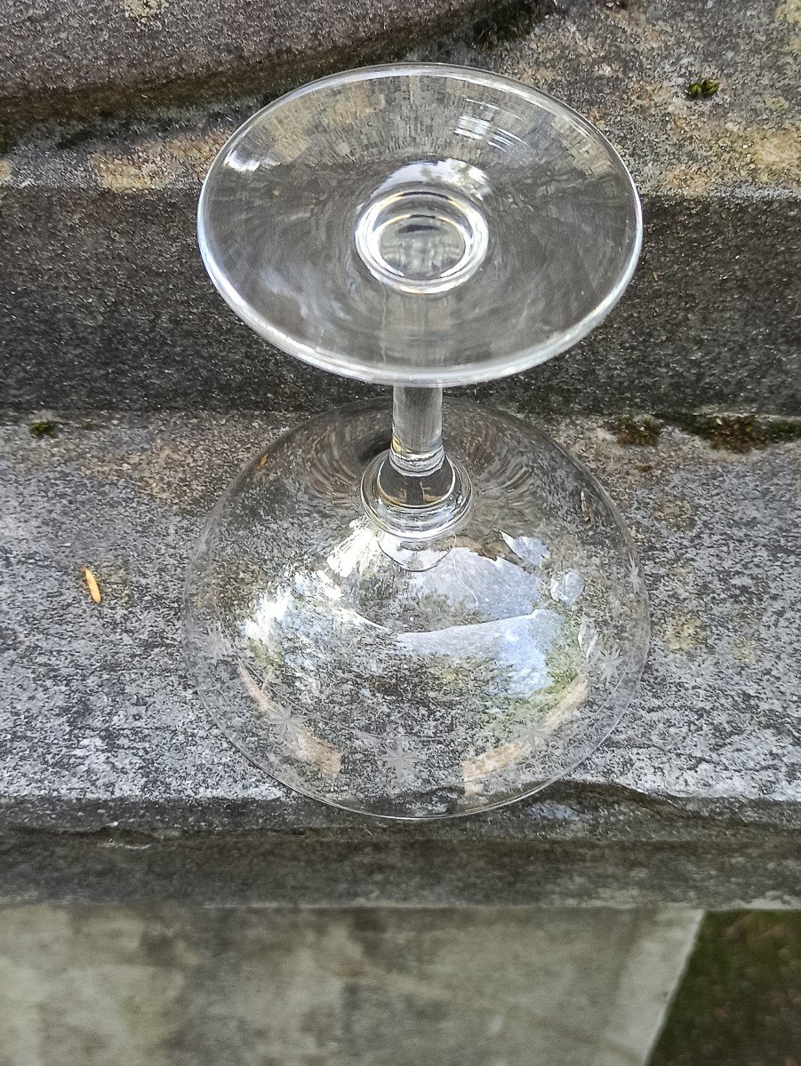 Suite De 4 Coupes à Champagne En Cristal Taillé D étoiles Modèle Attribué à Baccarat Vers 1900-photo-2