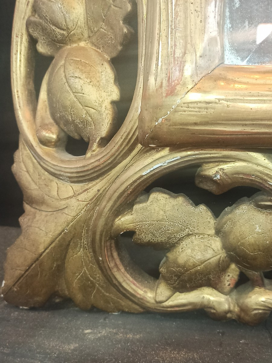 Miroir en bois doré d époque XIX orné de grappes de raisins-photo-4