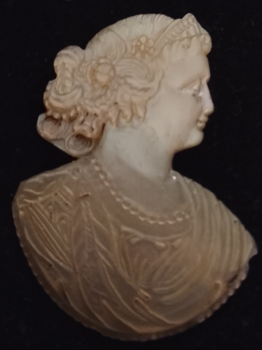 Important Antique Mother-of-pearl Cameo Profile Of A Woman, Meru Work Circa 1830-photo-3