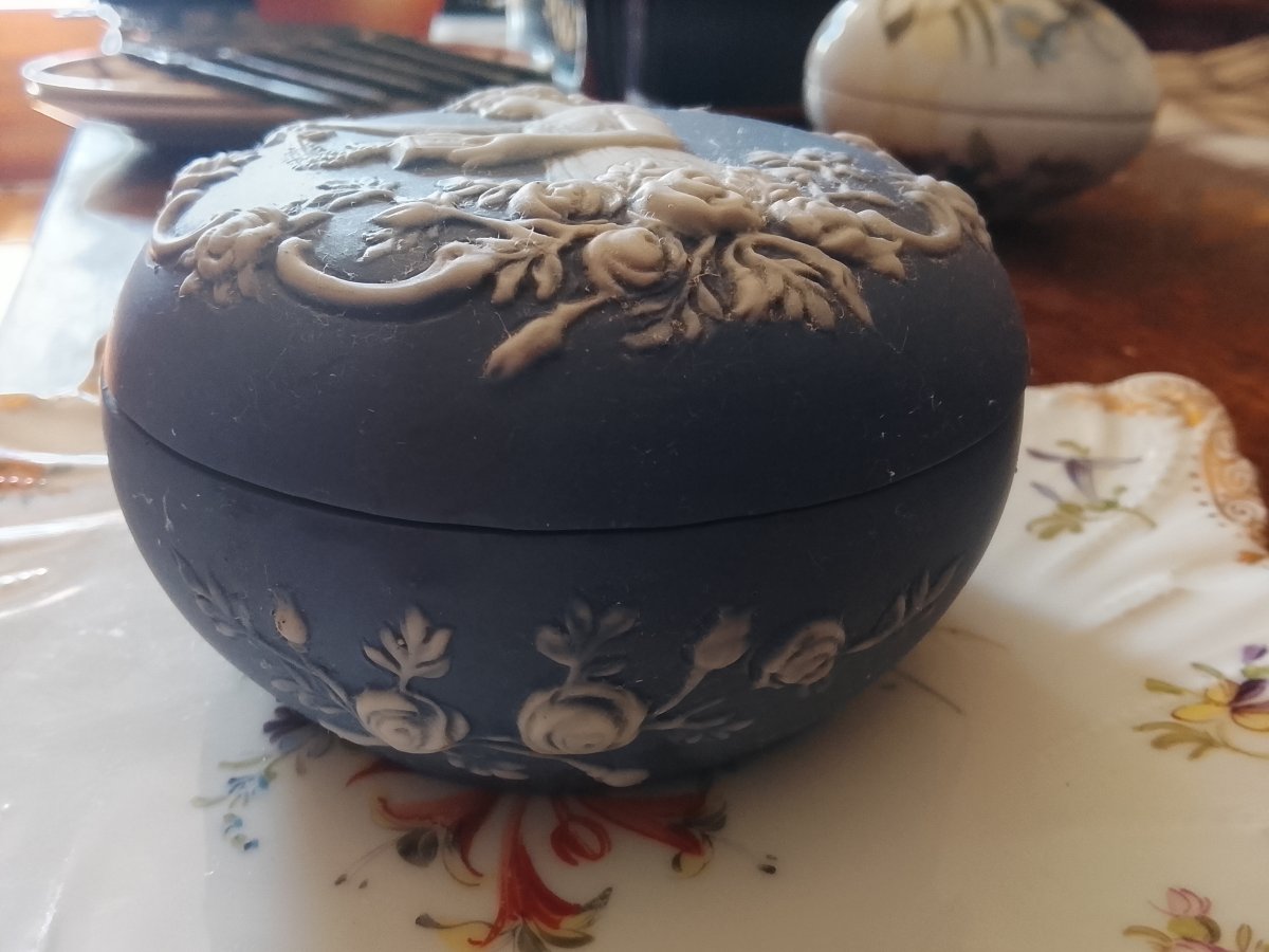 Limoges Biscuit Candy Dish In The Wedgwood Style, Circa 1900-photo-5