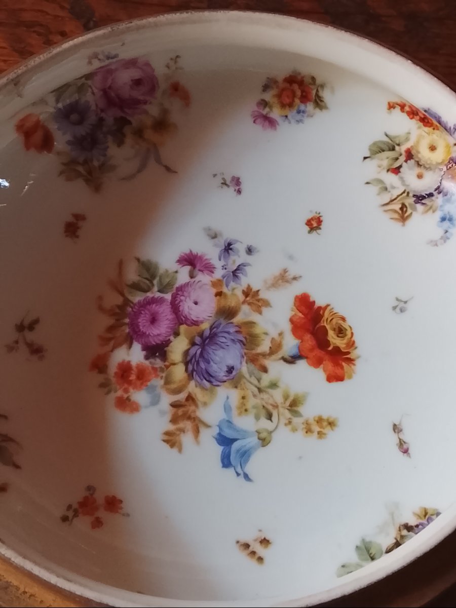 Importante boîte en porcelaine décorée par André Golse circa 1900-photo-2