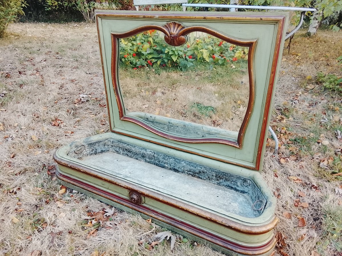 Late 19th-century Fireplace Screen With Flowerpot Motif