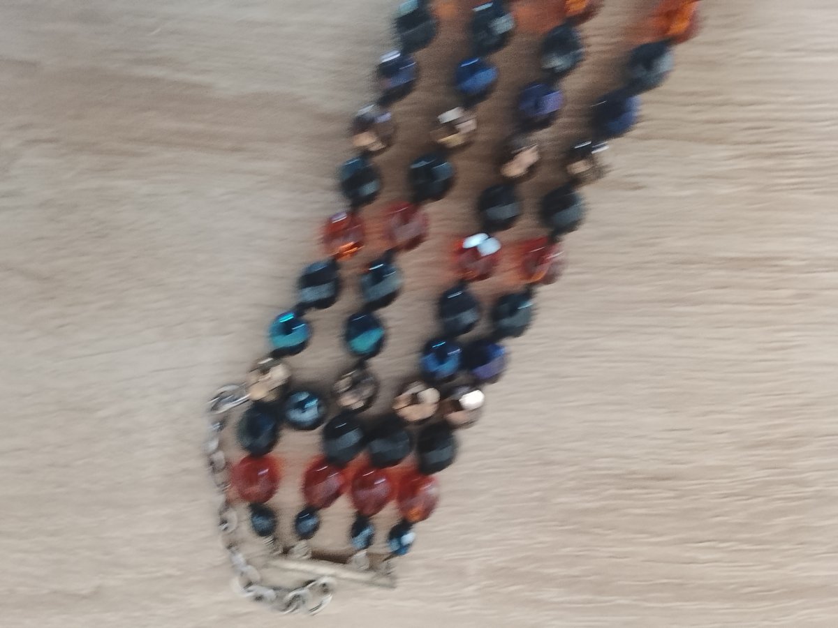 Collier en perles de verres facettées quatre rangs circa 1940-photo-3