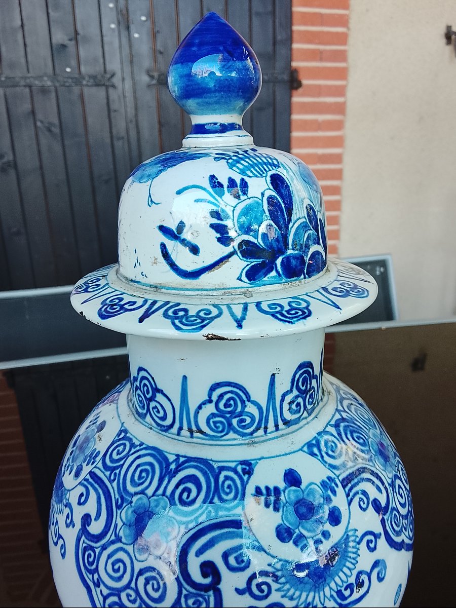 Important 19th-century Delft-style Earthenware Vase-photo-2