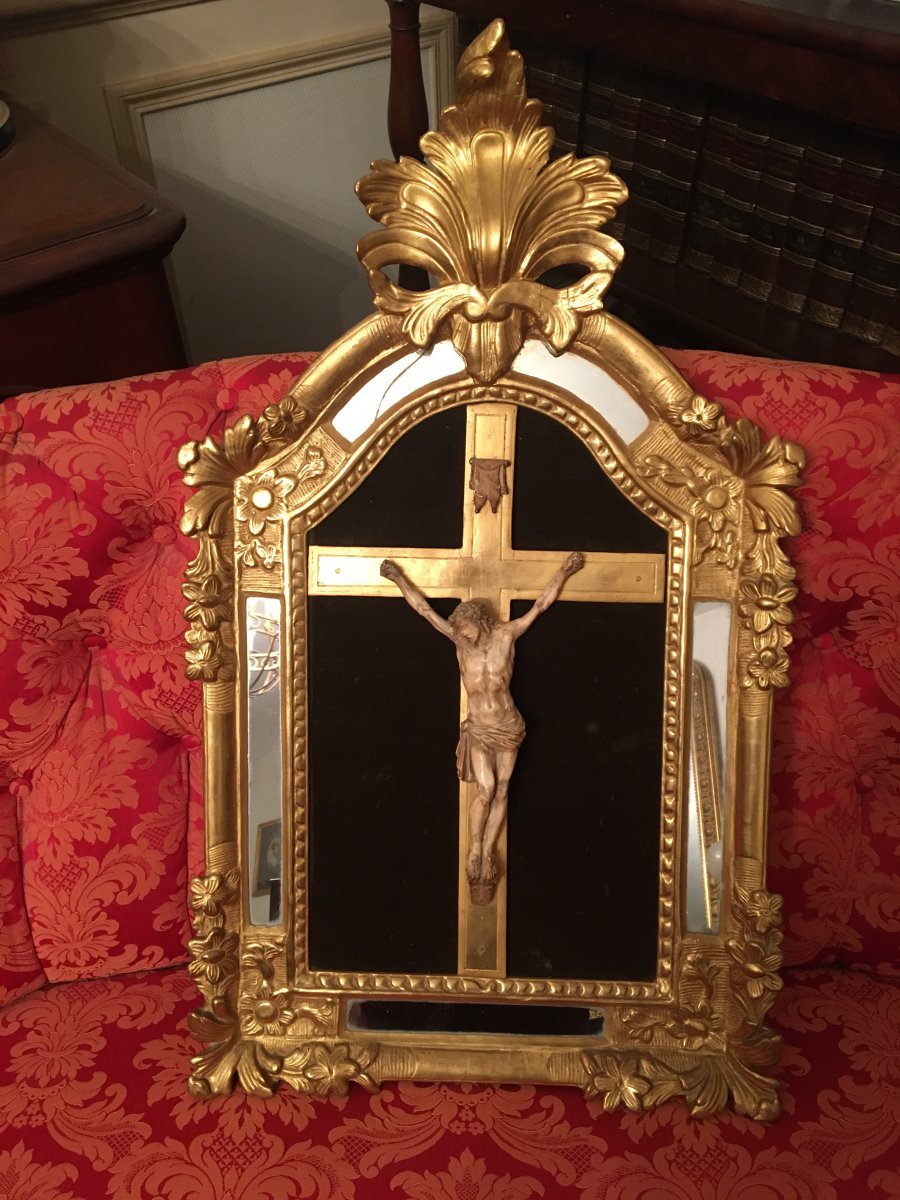 Christ In Golden Wood Frame Eighteenth Time