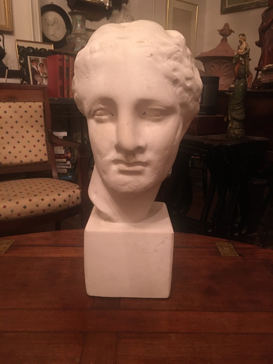Beautiful Antique In Plaster For Fine Arts