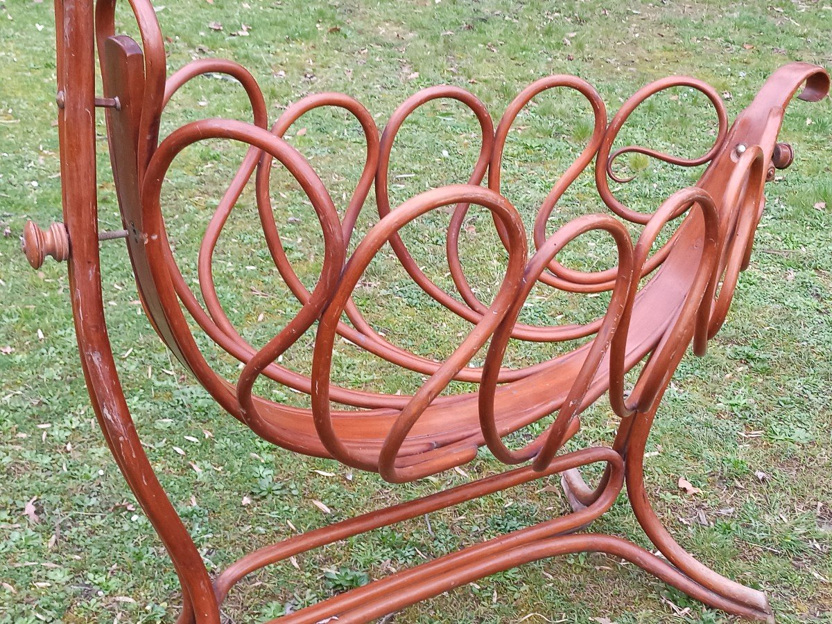 Beau Berceau En Bois Tourné De Thonet Vers 1900-photo-2