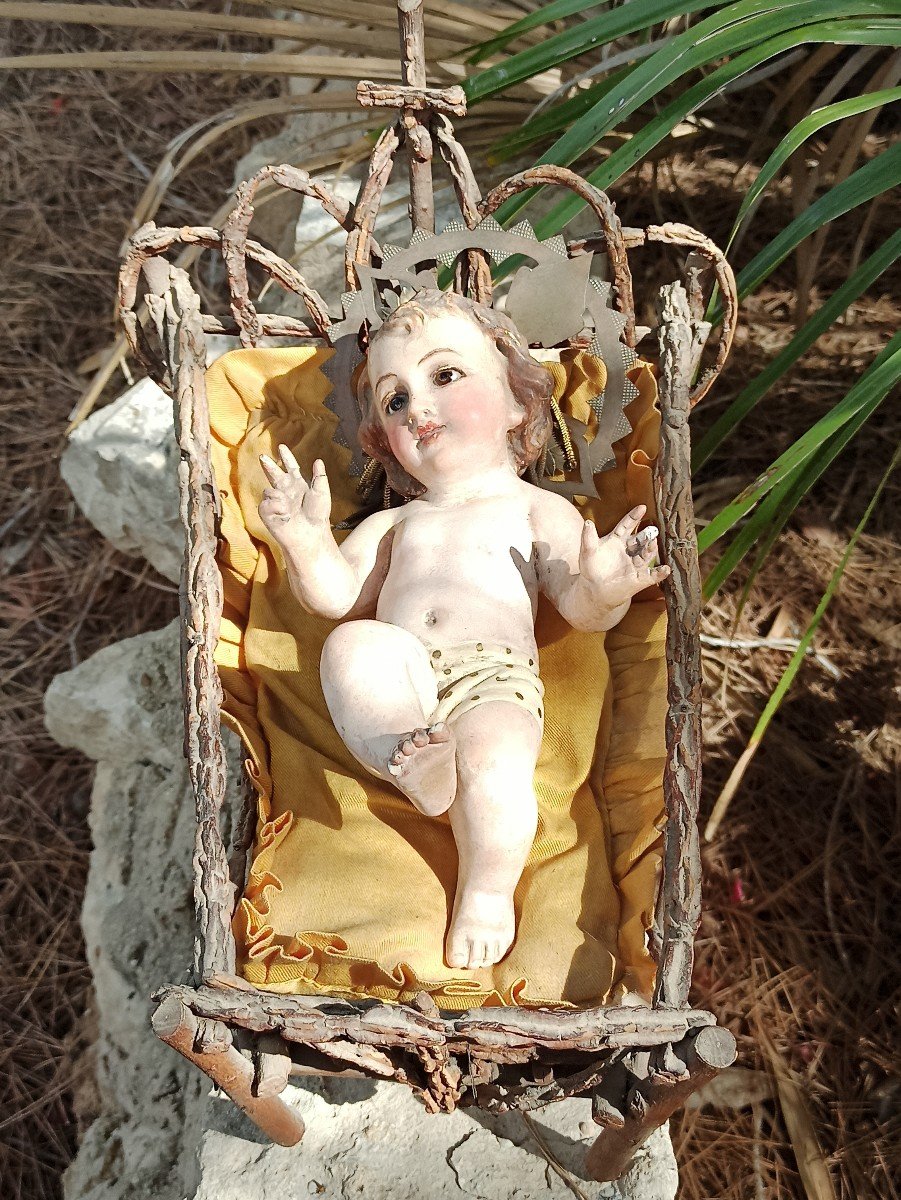 Enfant Jésus En Plâtre Patiné  D Origine Catalane Circa 1880