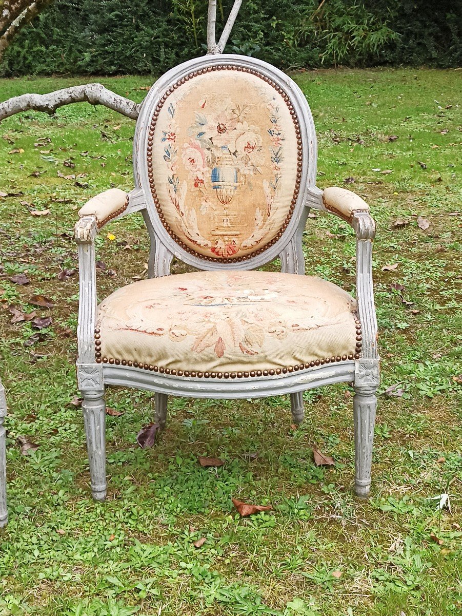 Paire De Fauteuils Cabriolet De Style Louis XVI Estampillés Par Jean Etienne Saint Georges  XVI-photo-3