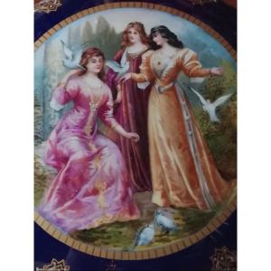 Large Porcelain Box Decorated By André Golse, Circa 1900