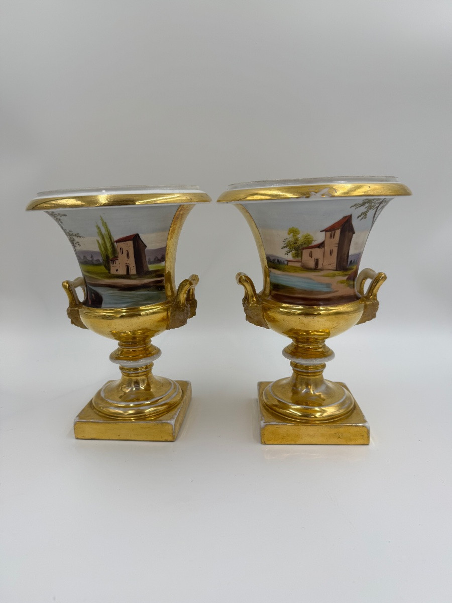 Paire de vases Médicis en porcelaine de Bruxelles (1840-1850)-photo-3