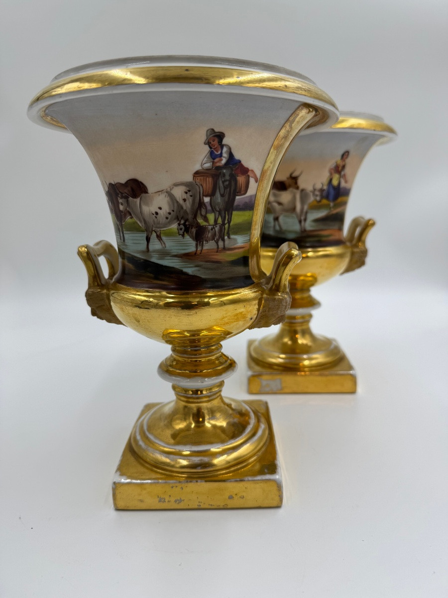 Paire de vases Médicis en porcelaine de Bruxelles (1840-1850)-photo-2