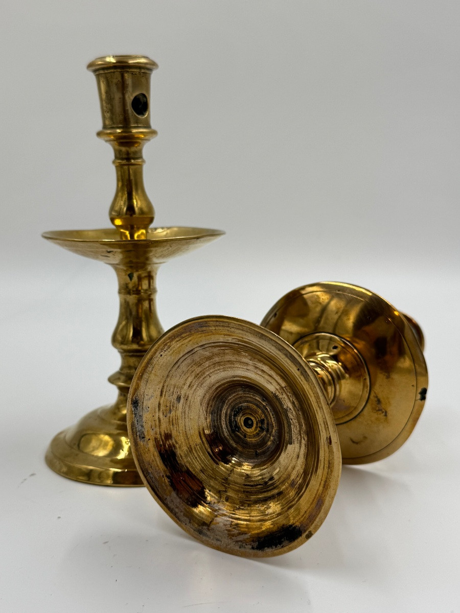 Pair Of Copper Disc Candlesticks, Holland (1700-1750)-photo-4