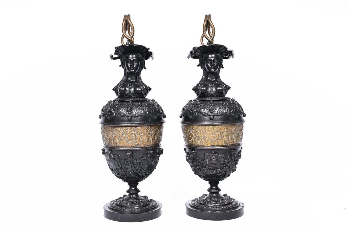 Impressive Pair Of Patinated Bronze Jugs (1870-1880)-photo-3
