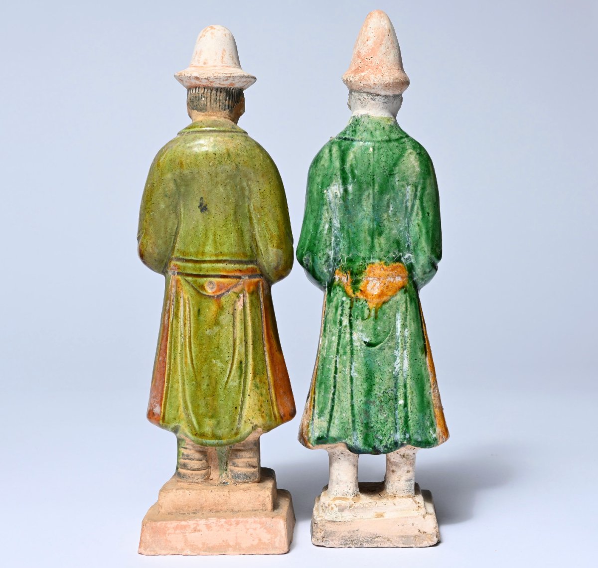 Two Sculptures Of Chinese Servants, Ming Dynasty (1368-1644)-photo-4