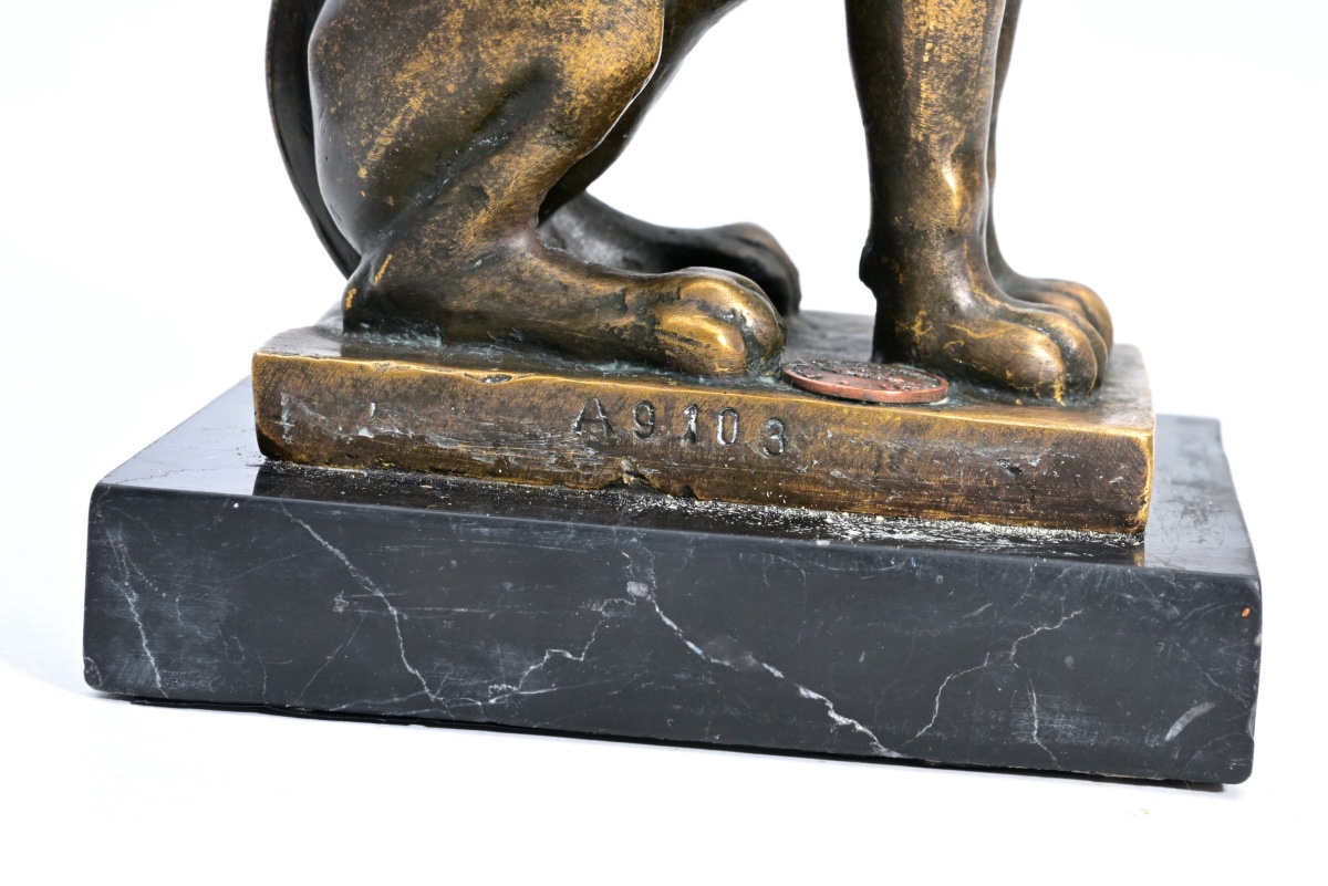 Paire de bougeoirs Empire en bronze ornés de sphinx dorés, Milo Martin, Suisse, 1920-1930-photo-2