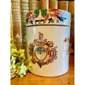 Chinese Famille Rose Porcelain Lidded Box