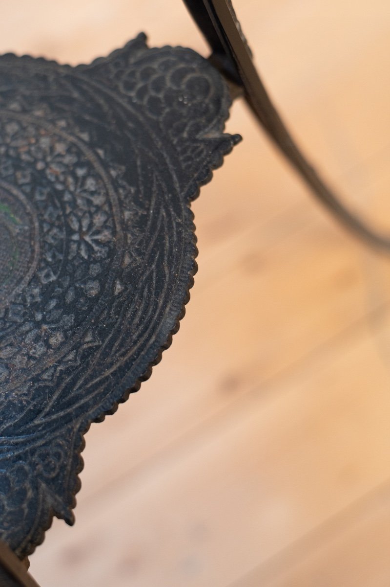 Art Nouveau Cast Iron High Side Table With Floral Patterns-photo-2