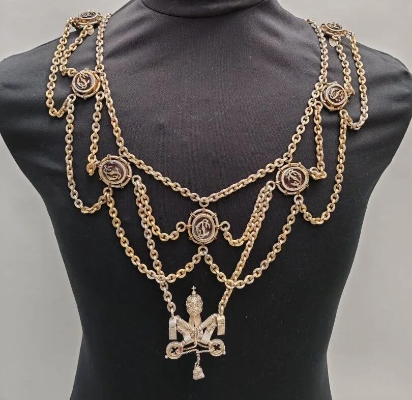 le-sanctuaire-des-curiosites-diapo-10